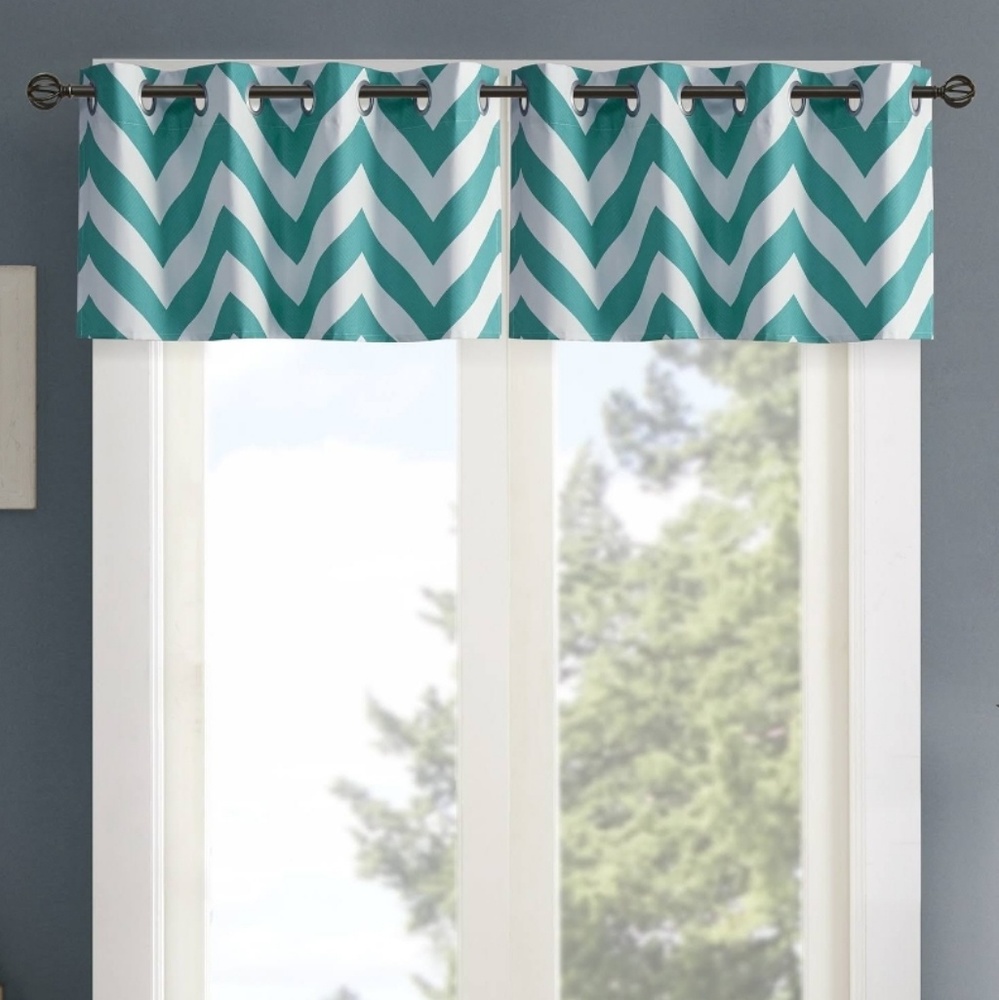 🆕️ Intelligent Design Libra Window Valance